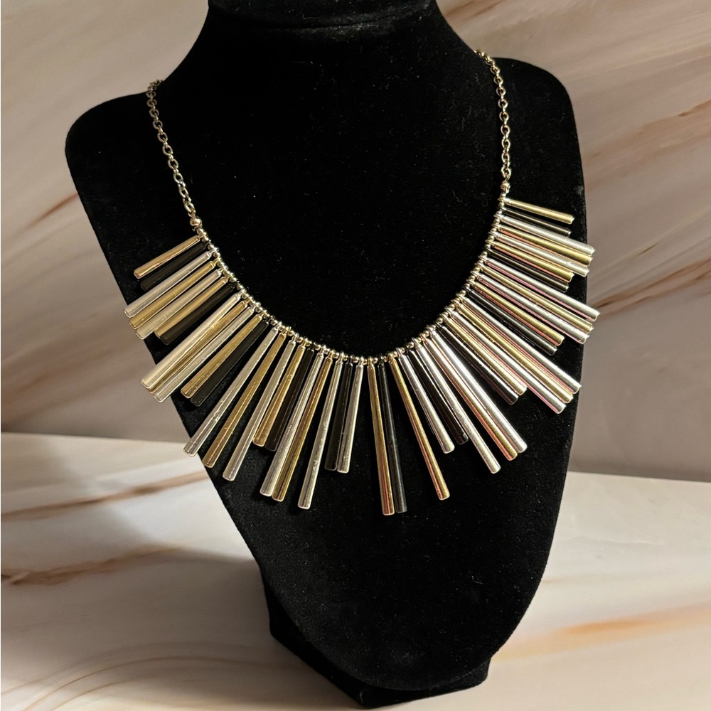 Liz Claiborne Mixed Metal Fringe Necklace 19”+2”
